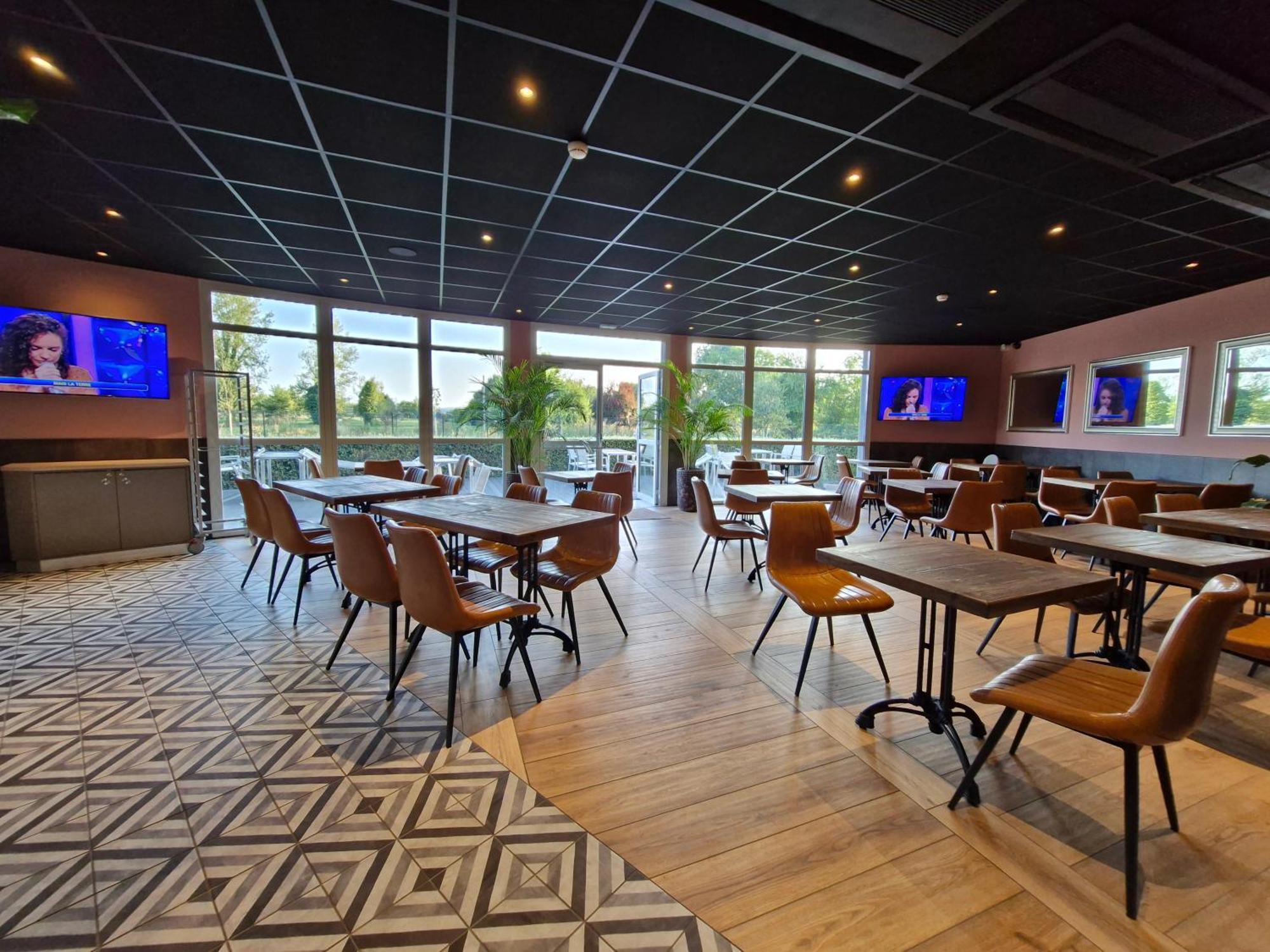 B&B Hotel Clermont-Ferrand Nord 리옴 외부 사진