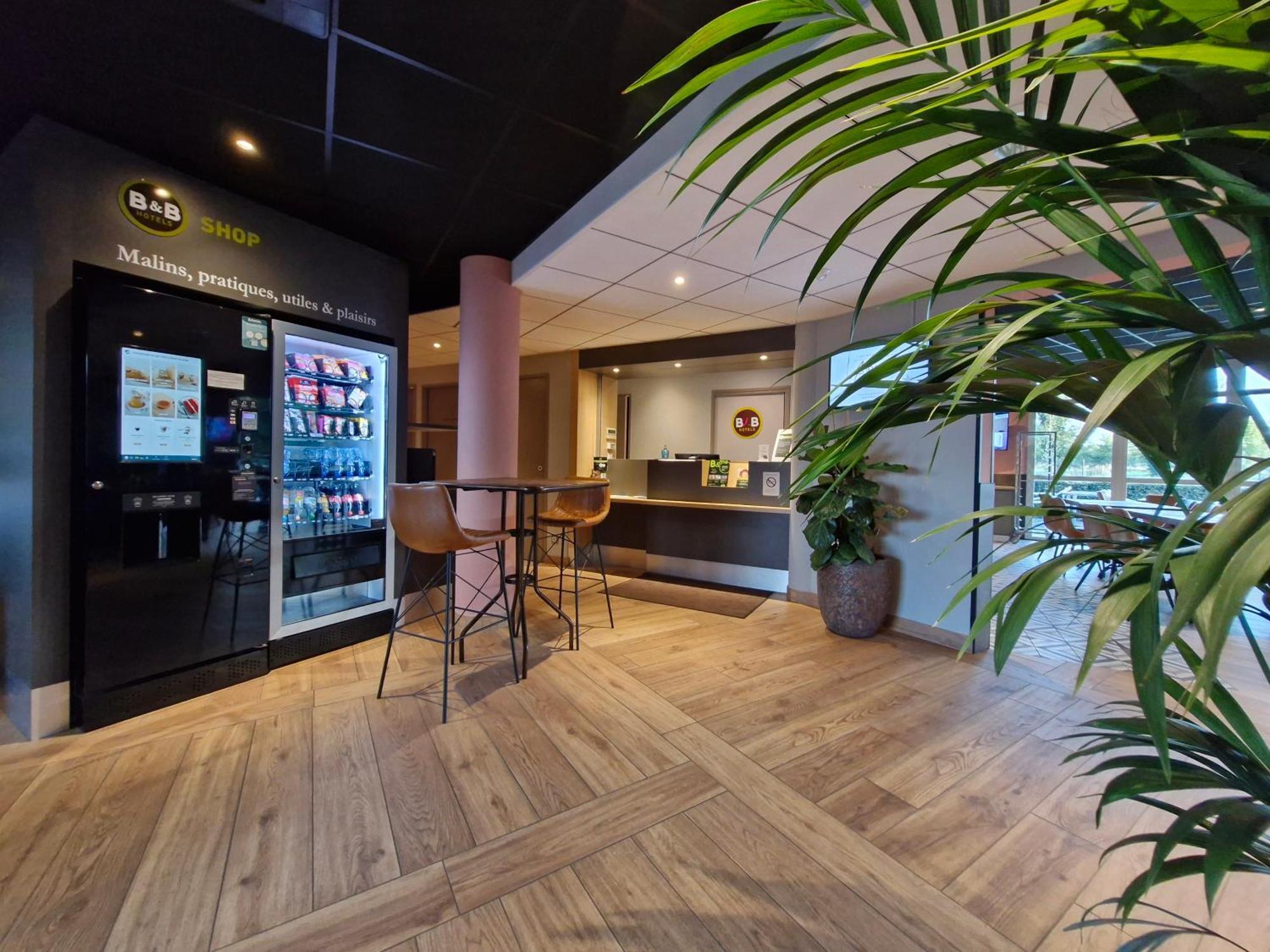 B&B Hotel Clermont-Ferrand Nord 리옴 외부 사진